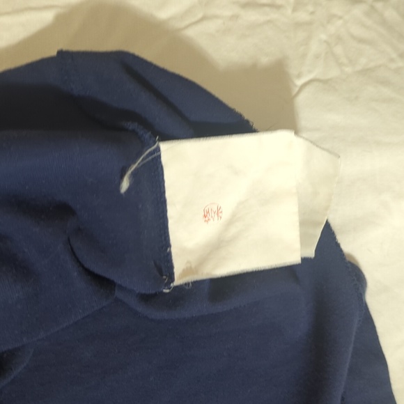 Size M Mens Comme des Garcons PLAY T Shirt - Picture 5 of 5